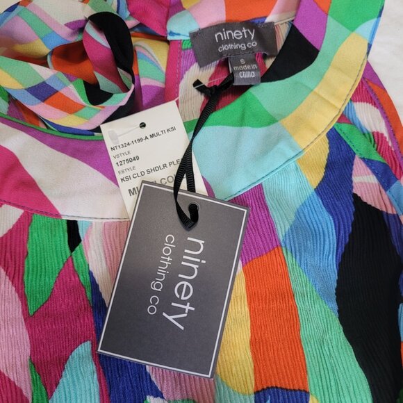 Ninety Clothing Sleeveless Pleated Tie Back Blouse Multi-Color Small - Picture 4 of 9